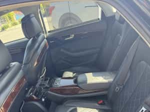 Audi A 8 QUATRO 4x4 — miniatura 4