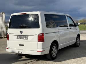 Volkswagen Transporter T6 2016 2.0TDI 8+1 Locuri — miniatura 3