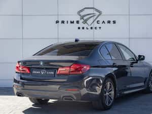 BMW 520i benzina 184 CP M Pachet 2019 — miniatura 5