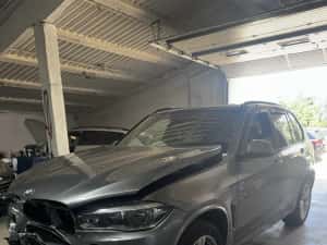 Bmw f15 m50d avariat — miniatura 4