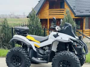 CAN-AM RENEGADE  Bombardier 1000cc — miniatura 1