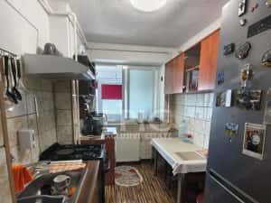 Apartament 2 camere/ Semidecomandat/ Etajul 10/ Strada Libertății — miniatura 3