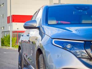 Vand Mercedes-Benz EQC 400 4MATIC — miniatura 3