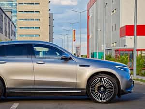 Vand Mercedes-Benz EQC 400 4MATIC — miniatura 4