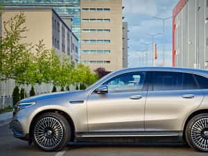 Vand Mercedes-Benz EQC 400 4MATIC — miniatura 5