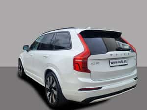 Volvo XC90 Hibrid Second-hand 2024, 8.865 km — miniatura 3