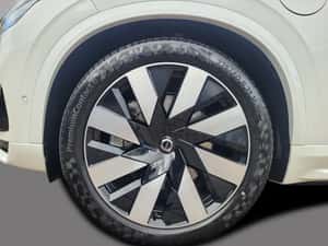 Volvo XC90 Hibrid Second-hand 2024, 8.865 km — miniatura 6