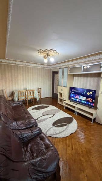 Inchiriez apartament 3 camere mobilat si utilat — fotografie 1 din 6