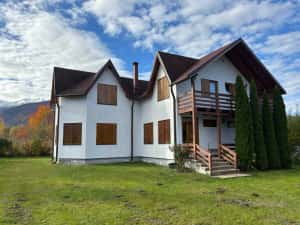 Casă de vacanță în inima naturii. Dejani, Brașov, priveliște deosebită — miniatura 2