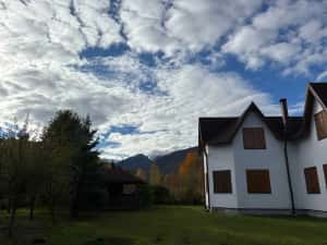 Casă de vacanță în inima naturii. Dejani, Brașov, priveliște deosebită — miniatura 3