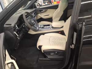 Audi RSQ8 - 600 cp, 24.610 km, Benzină, SUV — miniatura 3