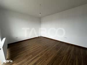Apartament 2 camere decomandate balcon loc de parcare orientare sudica — miniatura 4