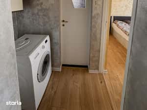 Vând apartament 2 camere zona independenței — miniatura 5