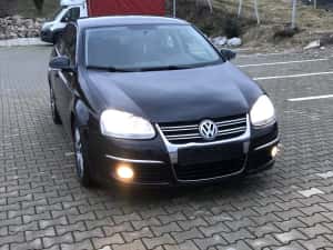 VW Jetta an 2010 motor 1.6 tdi 77kw 105 cp clima navigatie  parktronic jante aliaj — miniatura 10