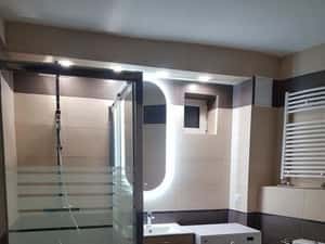 Apartament 2 camere - Central - etaj 1, 56mp, baie cu geam — miniatura 3