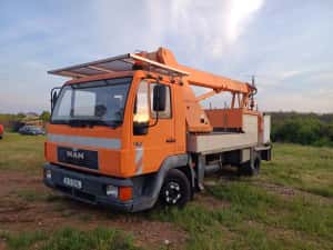 Nacela pe camion MAN  8. 156 — miniatura 4