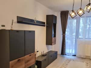 3 CAMERE_HILS BRAUNER_METROU NICOLAE TECLU