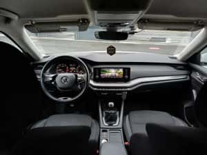 //OFERTĂ // Skoda Octavia 4 //FOARTE BINE ÎNTREȚINUTĂ// — miniatura 1