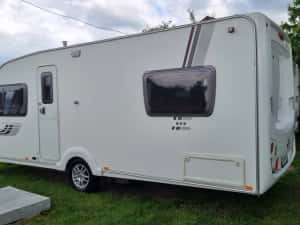 Rulota Swift Charisma 555, 2009, 2 zone, Pat matrimonial, Off camping, boiler gaz — miniatura 2
