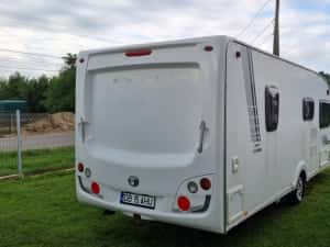 Rulota Swift Charisma 555, 2009, 2 zone, Pat matrimonial, Off camping, boiler gaz — miniatura 3
