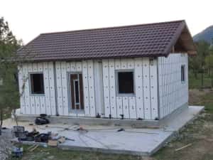 Case pe structura metalica — miniatura 4