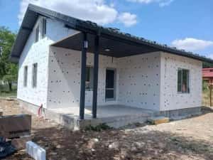 Case pe structura metalica — miniatura 9