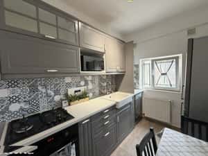 Bd.Aviatorilor 3 camere DECOMANDAT etaj 3/3 proprietar, renovat recent — miniatura 2