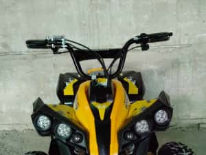 Atv Renegade pe benzina pentru copii 49cc pornire la buton si sfoara — miniatura 5