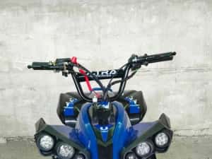 Atv Renegade pe benzina pentru copii 49cc pornire la buton si sfoara — miniatura 9