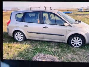 Renault Megane Scenic — miniatura 4