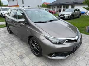 Toyota Auris 2017 Hybrid Lounge 135.000km Istoric Toyota Garantie — miniatura 9