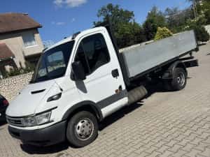 Iveco basculabil 3 parti 35c15 cu clima motor 3000 recent adus italia — miniatura 2