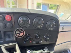 Iveco basculabil 3 parti 35c15 cu clima motor 3000 recent adus italia — miniatura 6