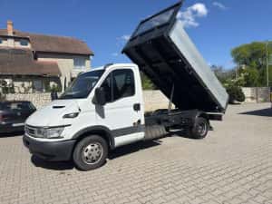 Iveco basculabil 3 parti 35c15 cu clima motor 3000 recent adus italia — miniatura 9