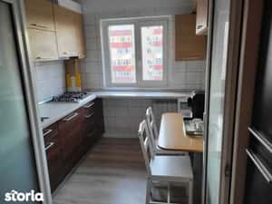 Inchiriez apartament 2 camere metrou Brancoveanu — miniatura 4