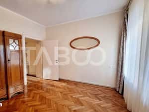Apartament de vanzare 2 camere 2 bai 2 pivnite Sibiu Centrul Istoric — miniatura 5