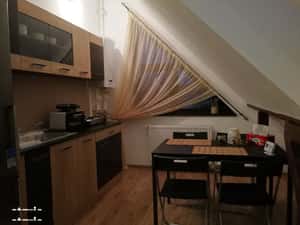 Particular,Ap2 cam,75mp Etaj 2 in bloc P+2,Brancoveanu ,str.Martisor ! — miniatura 1