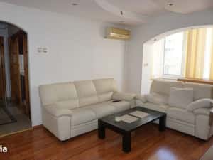 Apartament 3 camere, 59 mp, zona Ultracentral — miniatura 3
