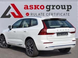 Volvo XC60 B4 MHEV Inscription | 2022 | 197 CP | Automată | 115.948 km — miniatura 3