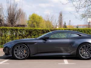 Aston Martin DB12 de vânzare — miniatura 6