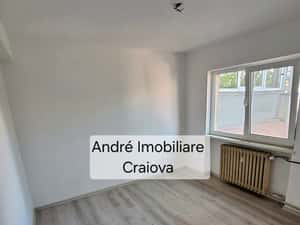 Apartament 3 camere deco în Valea Roșie, etajul 3, gaze, termopane — miniatura 2