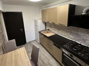 Apartament cu 2 camere, balcon, Rahova — miniatura 6