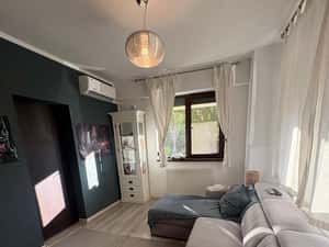 2 camere living plus dormitor palas 54 mp mob si util complet — miniatura 2