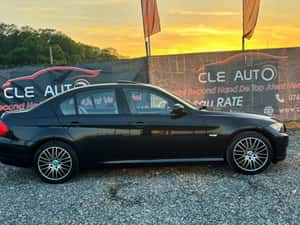 BMW SERIA 3 AN 2011 EURO 5 Automat — miniatura 4