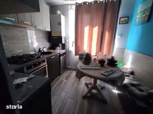 Chirie ap.3 camere zona Closca - b-dul Careiului — miniatura 6