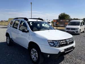Dacia Duster 1500 Diesel 110 Cp 2014 Rate Fixe ! — miniatura 3