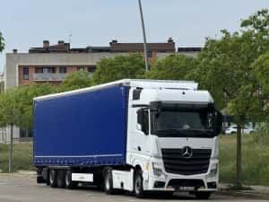Vand Mercedes Actros MP4 E6 2014 — miniatura 5