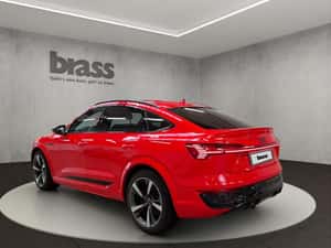 Audi SQ8 503 CP 2024 Rulaj 9.111 km Electric — miniatura 3