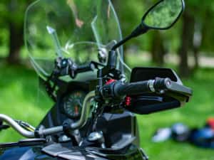 V-Strom 650 *Black Widow* — miniatura 7