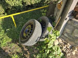 Roti de iarna golf4 cu capace r17 — miniatura 6